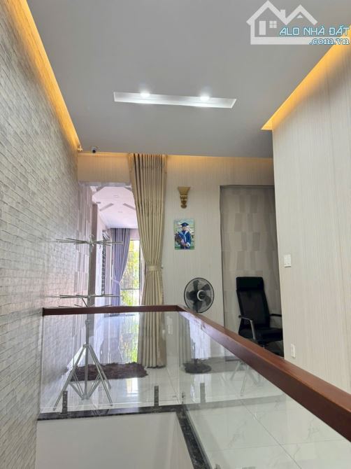 Bán nhà 2 tầng 2 mê đường 5.5m Liêm Lạc 25 - Hoà Xuân - 4