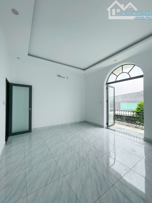 🔥 NHÀ LẦU ĐẸP - KHÔNG GÓC CHẾT - SÂN RỘNG - 3PN TIỆN NGHI CHỈ HƠN 2 TỶ XÍU🔥 - 4
