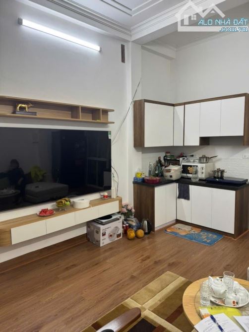 BÁN NHÀ MỚI ĐẸP Ở NGAY BẠCH MAI HAI BÀ TRƯNG -5,4 TỶ - 4