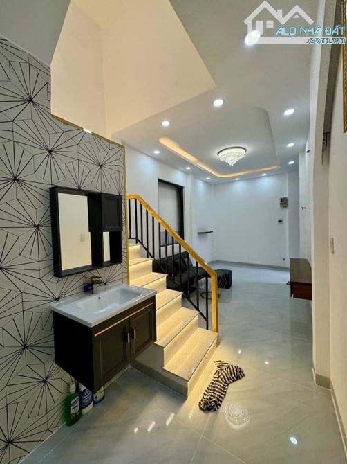 An cư-Lập nghiệp tại Kỳ đồng Q3 chỉ 2ty090 SHR hẻm4,5m kề vòng xoay dân chủ 3pn 3wcĐúcBTCT - 4