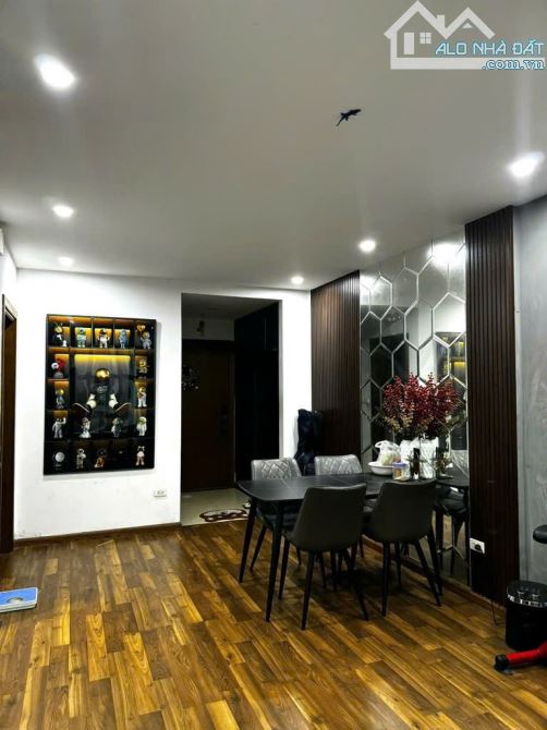 🏡 CẦN BÁN CĂN HỘ PHỐ HỒ TÙNG MẬU- 84M² -5.7 TỶ- FULL NỘI THẤT - VIEW THOÁNG ĐẸP - 4