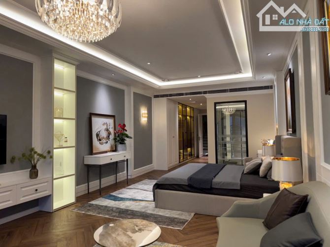 Siêu phẩm nhà đẹp ở sướng kinh doanh đỉnh mặt phố Đàm Quang Trung DT 89m2 . Giá 30.5 tỷ - 4