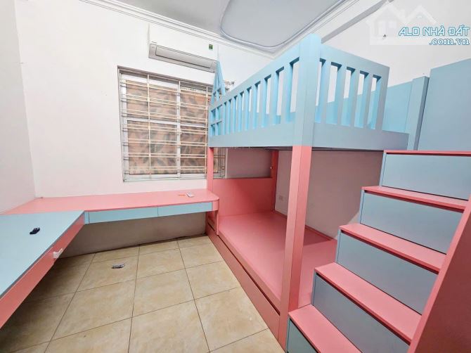 Chủ gửi em bán nhà dân xây 5 tầng, full nội thất, cách 1 nhà ra đường ô tô tại Lai Xá - 4