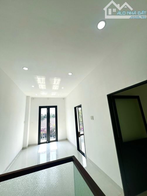 Nhà mái Thái 1 tầng mới xây, sát bên Mỹ Gia, giá chỉ 3,39 tỷ - 4