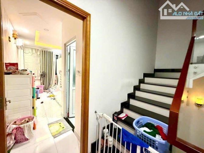 GẤP! Bán Nhà 5 Tầng, 66m2,Hẻm Nhựa 10m, Thới An 16, Quận12-Gần Chợ, UBND-Giá Tốt Chỉ 6.6Tỷ - 4