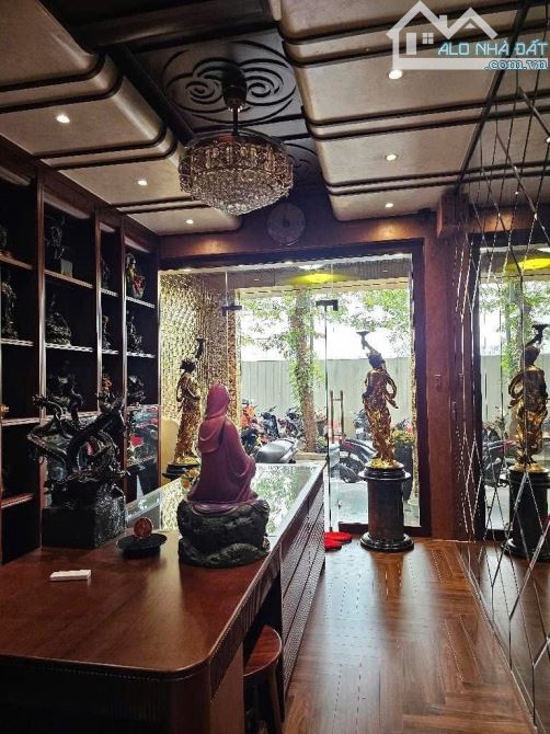 Bán nhà phố Mai Anh Tuấn - Ba Đình, cực hiếm, View hồ, Kinh doanh đỉnh - 4