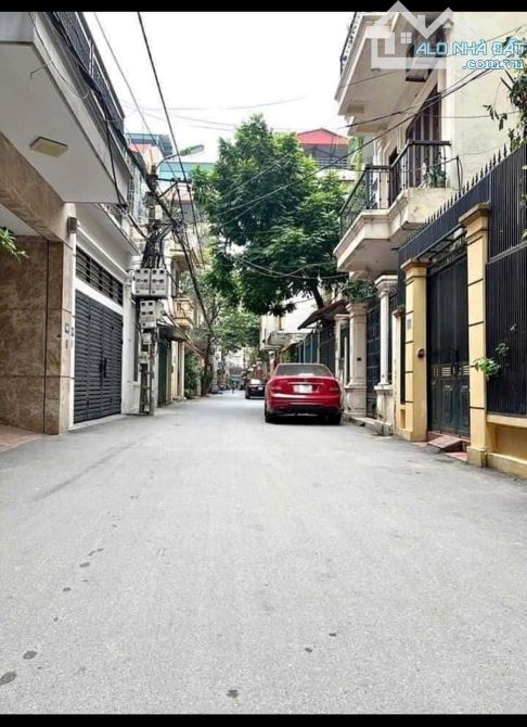 BÁN NHÀ P.NGHĨA ĐÔ 55m2 - THANG MÁY - 2 Ô TÔ TRÁNH TRƯỚC NHÀ, KD - VP ĐỈNH - 4