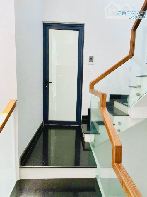 B.ÁN NHÀ 4 TẦNG LÕI TRUNG TÂM ĐÀ NẴNG - 60 M2 - Ô TÔ TẬN CỬA - NHỈNH 6 T.Ỷ - 4
