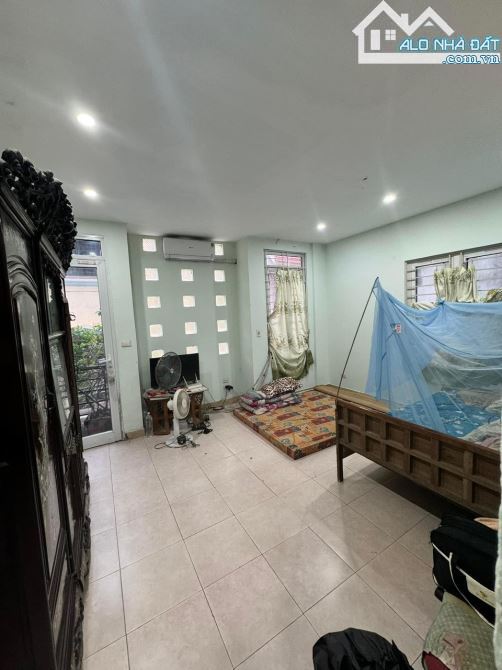 Cực hiếm - Bán nhà  Đường Bưởi, Ba Đình - Nhà phân lô - ngõ ô tô đỗ cửa - 42m x 5T, 16 tỷ - 4