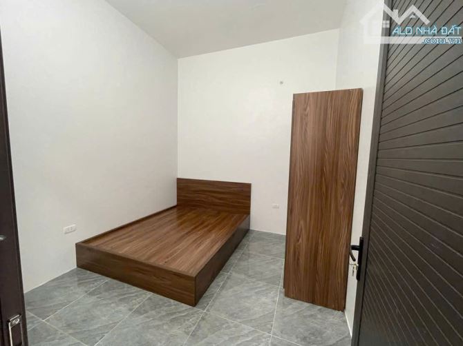 Bán gấp nhà riêng tại tổ 8,phường Lê Hồng Phong,TP Phủ Lý,Tỉnh Hà Nam, 1,55 tỷ, 96 m2 - 4