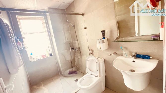 Bán căn hộ chung cư k1 thép mới việt hưng long biên 75m2 2 ngủ giá 3.6 tỷ - 4