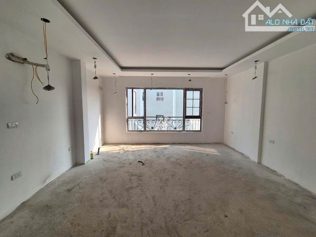 Bán nhà Định Công Hạ- Hoàng Mai, DT 37m x 7 tầng. Thang máy, ô tô đỗ cửa, kinh doanh - 4