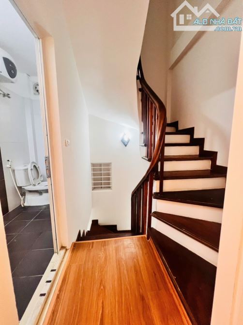 Chủ giảm giá để bán chuyển vào liền kề giá 7.6 diện tích 32m2 - 4