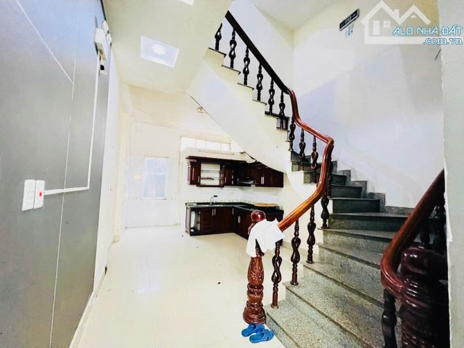 *CHO THUÊ NHÀ MẶT ĐƯỜNG THIÊN LÔI - VỊ TRÍ VÀNG - 4