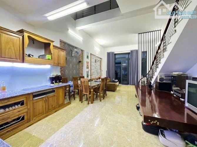 Nhà mê hẻm Đỗ Xuân Hợp phường Tân Lợi - 4