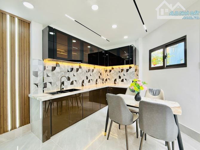 🔑 Còn duy nhất một căn tại đường Trần Văn Đang, Quận 3 / 66.4m2 / Giá 2 Tỷ 650 (Sổ Riêng) - 4