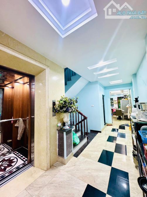 MẶT PHỐ PHÚ DIỄN 68M², MẶT TIỀN 5.5M, NHÀ 4 TẦNG Ở SƯỚNG KINH DOANH ĐỈNH, GIÁ 25 TỶ - 4