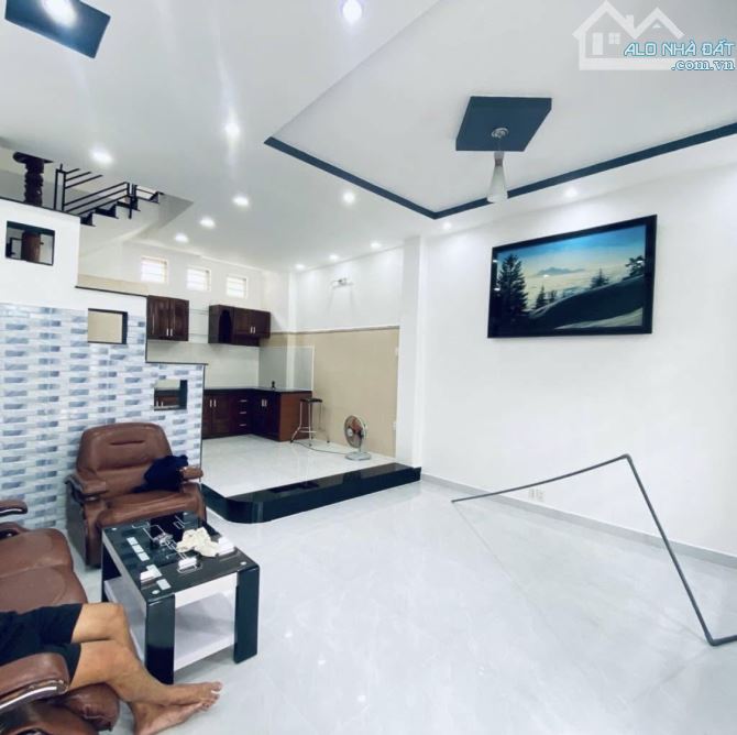 BÁN NHÀ LÊ QUANG ĐỊNH, BÌNH THẠNH - 4 TẦNG - 50M2 - CÁCH 1 CĂN RA MT - CHỈ 7.35 TỶ TL - 4
