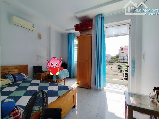 MUA 1 ĐƯƠC 2 NHÀ MẶT TIỀN BÙI HUY BÍCH HÒN XỆN THIẾT KẾ Ở VÀ KD NHÀ NGHỈ CÁCH BIỂN CHỈ 800 - 4