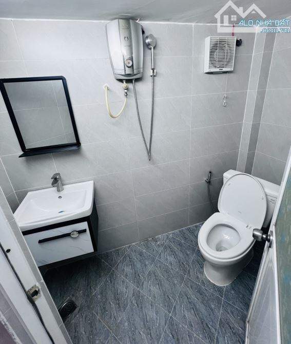 Bán Gấp Nhà Mặt Tiền Đường Số 1, quận Tân Bình, 2 Lầu, 2PN, Giá 5,15 Tỷ - 4