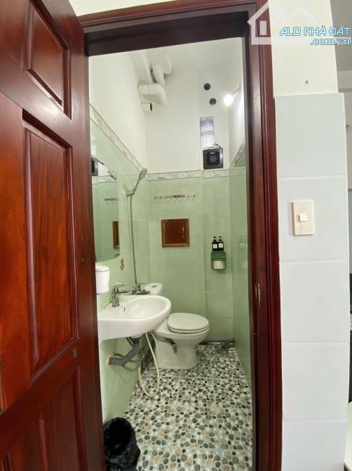 Bán nhà 4 tầng, full nội thất+thang máy, đường Trần Khánh Dư Q1 chỉ 15 tỷ - 4