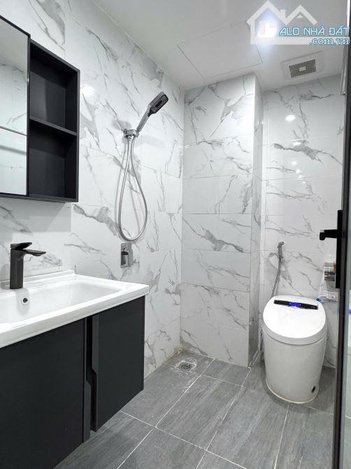 💥CẦU GIẤY SIÊU TÒA VĂN PHÒNG + CCMN DOANH THU 5 TỶ/NĂM CHỈ 9X TỶ - 4