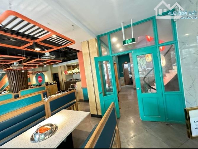 Mặt Phố Cổ/ 156 Tỷ/ 200 M2/ 17 M tiền/ 6 Tầng - 4