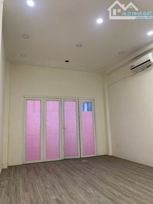 Mặt tiền Phạm Phú Thứ P.11 Tân Bình 32m2 3PN 4 Tầng mới cứng. Giá 18 triệu/ tháng - 4