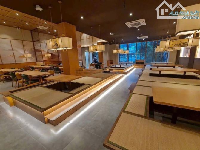Cho Thuê nhà số 5 Lý Tự Trọng, Phường Bến Nghé, Quận 1- 16m x 22m - 1H 1T 2L - 625 Triệu. - 4
