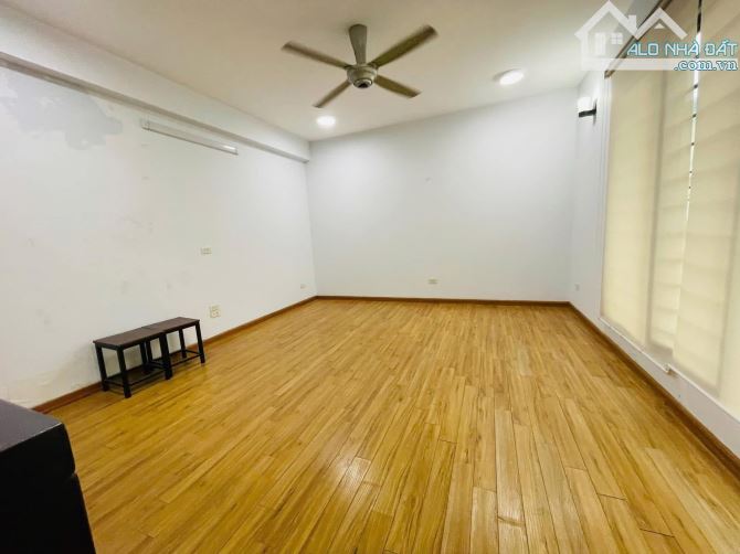 Lô góc Văn Quán- Hà Đông 134 m2 4 tầng Mt 6.55 giá 41 Tỷ - 4