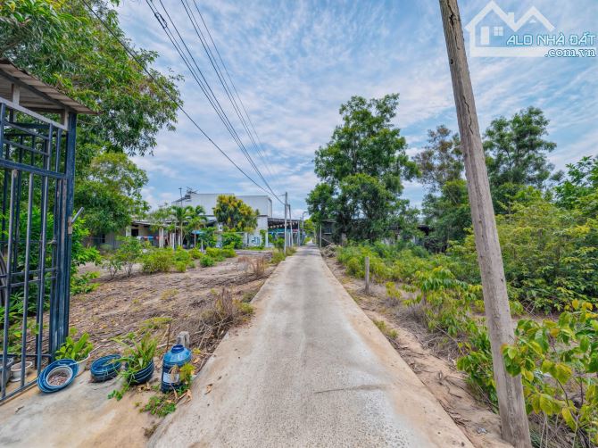 🏡 Bán nhà mới xây - Gần biển - Giá 1 tỷ 150 triệu 🌊 - 4