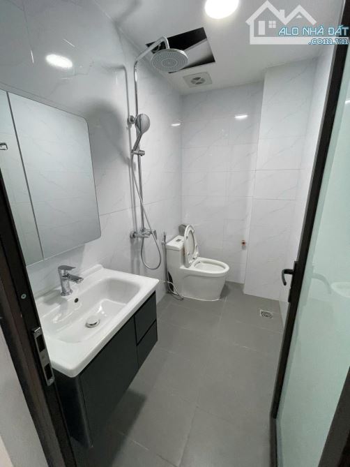Bán nhà Thụy Phương – 43m² – 5 tầng – Thang máy – Ô tô tránh – Kinh doanh – Nhỉnh 8 tỷ - 4