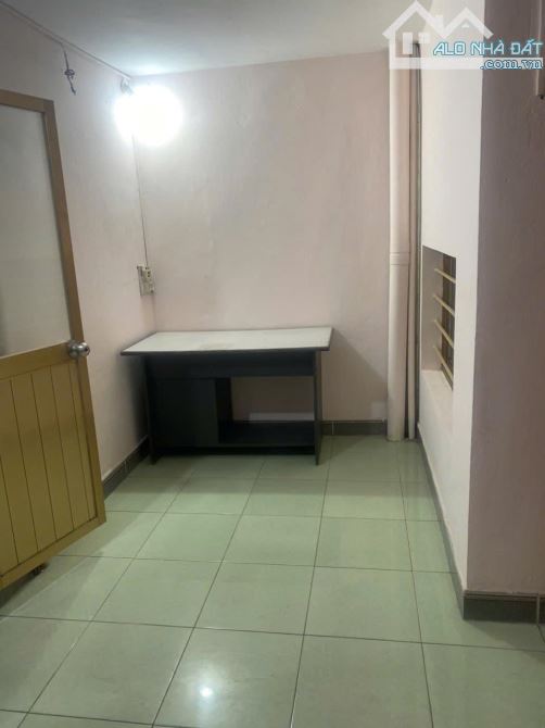 Cho thuê nhà Mặt Phố Giải Phóng, Hai Bà Trưng, 70m2, 3 tầng, MT5m, vìa hè 6m KD bất chấp - 4