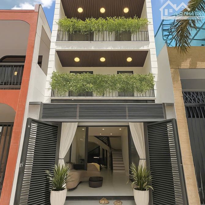 HẺM XE HƠI - 1 CĂN RA MT - HOÀNG HOA THÁM - 4 TẦNG - 52M2 (4 x 13) - 4PN - CHỈ 8,38 TỶ. - 4