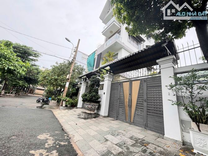 150m2 Bán Gấp Biệt Thự Phố ngang 8m Khu bàn cờ sát công viên xanh Lê Đức Thọ Gò Vấp 17TTL - 4