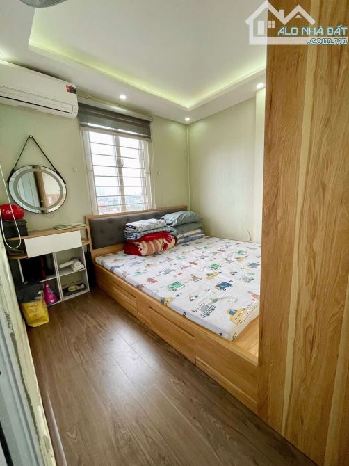 Chung cư mini lạc long quân 50 m 2pn.lô góc. - 4