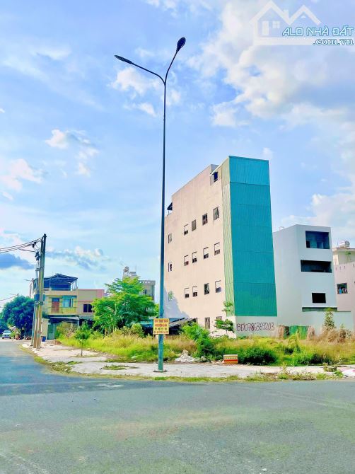 Chính chủ bán cặp 260m2 đối diện KCN Ponchen thích hợp xây trọ hoặc kho - Full thổ cư 100% - 4