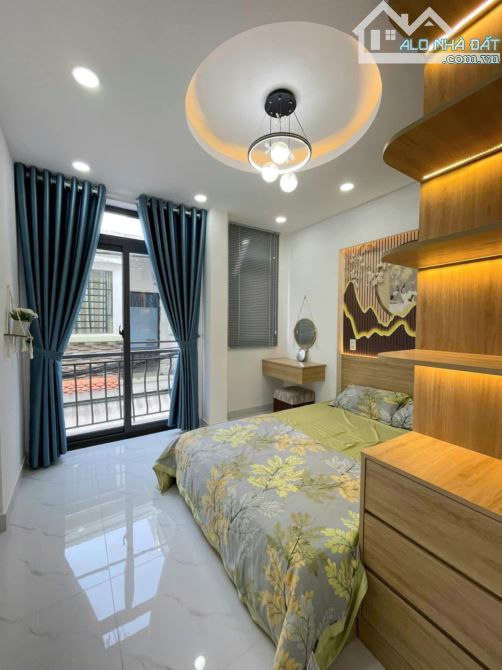 Chủ định cư cần bán nhà Nguyễn Đình Chiểu,Quận 3.Giá 4tỉ450/65m2(5*13m).Sổ hồng riêng - 4