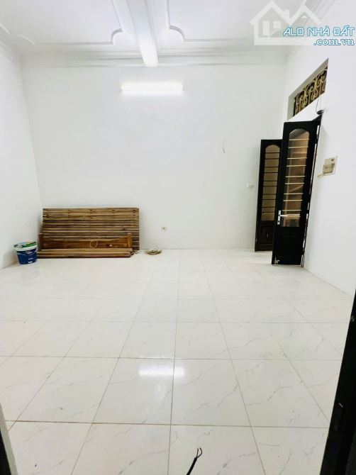 TÂY SƠN ĐỐNG ĐA DT 38M 5,8 TỶ 4 TÀNG MT 4M NHÀ ĐẸP Ở NGAY 20M RA PHỐ TÂY SƠN - 4