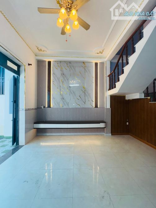 Nhà 1 trệt 1 lầu Sổ hồng Riêng Tân đông hiệp dĩ an Bình dương 3 tỷ 650 triệu 65m2 - 4