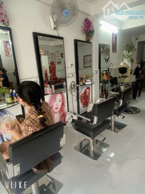 LÔ GÓC KINH DOANH ĐỈNH TẦNG NỞ HẬU - HXH - BÌNH TÂN - 4.1*19- NHỈNH 7 TỶ NHỎ GIỌT. - 4