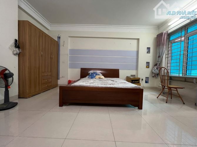 BÁN NHÀ MẶT TIỀN RỘNG MỄ TRÌ THƯỢNG DIỆN TÍCH 41M MẶT TIỀN 4.6M GIÁ 10.5 TỶ - 4