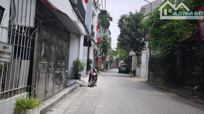 Căn nhà siêu đẹp ngõ 68 Ngọc Thụy; 100m2*6t*Mt5m; ô tô tránh; gần cầu Long Biên; 26.5 tỷ - 4
