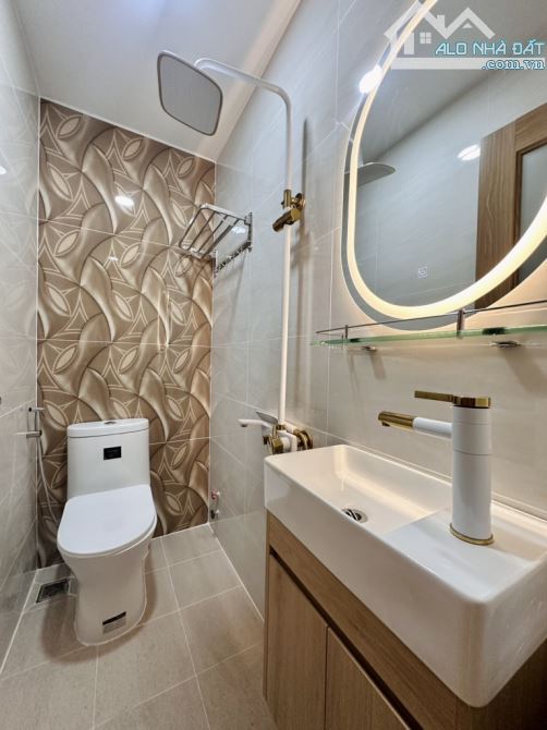 Bán nhà Đẹp Lê Văn Sỹ Q.3, Full nội thất xịn sò, MT rộng thênh thang, nhích 4 tỷ - 4