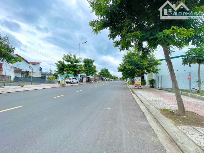 Bán đất 241m2 mặt tiền Nguyễn Trãi, Diên Khánh - 4