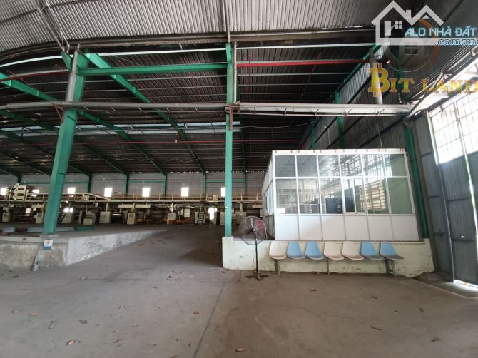 Cho thuê xưởng 7000m2 chỉ 200tr, PCCC nghiệm thu, điện 400kva - 4