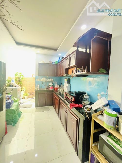 Bán nhà 2 tầng mới hẻm xe hơi gần 50m2 Đông hưng thuận quận 12 chỉ 4.x tỷ - 4