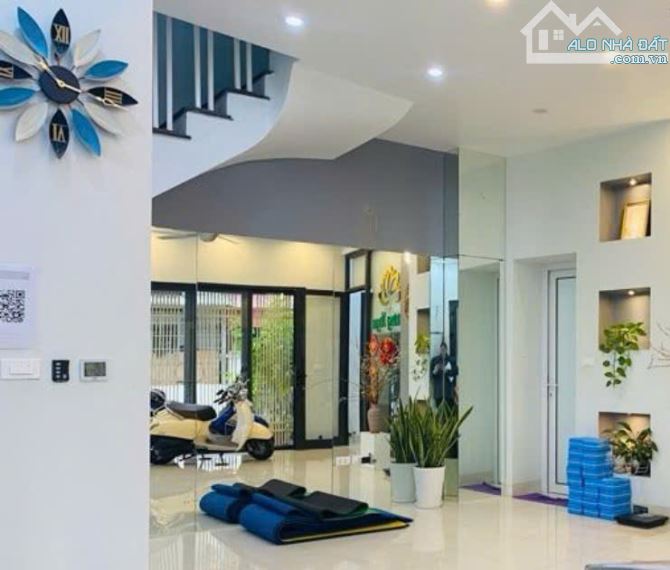 BÁN NHÀ SIÊU VIP PHỐ PHẠM VĂN ĐỒNG BẮC TỪ LIÊM 75M2, MT 5M,  20,7 TỶ, 5T FULL NỘI THẤT XỊN - 4