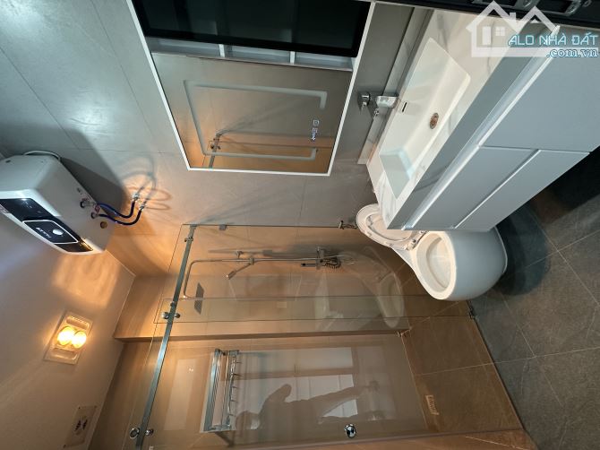 Căn nhà 4 tầng xây mới độc lập, có khung chờ thang máy, dt 56m2 giá tốt nhất khu tdc A51 - 4