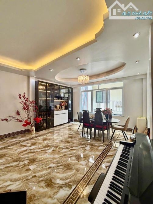 17,9 tỷ dt 73m 4t 4,7mMT đường bưởi,full nội thất cao cấp,nhà dân xây mới,oto tránh,gần p - 5